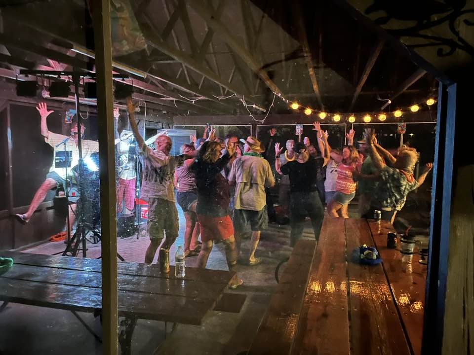 305205442_10221699899874803_6775375581211473841_n