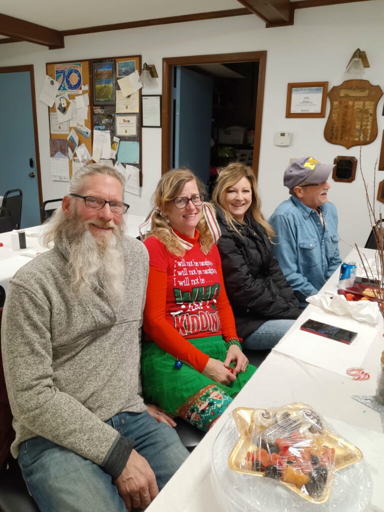 318201023_10223069192938378_7865939615555263375_n